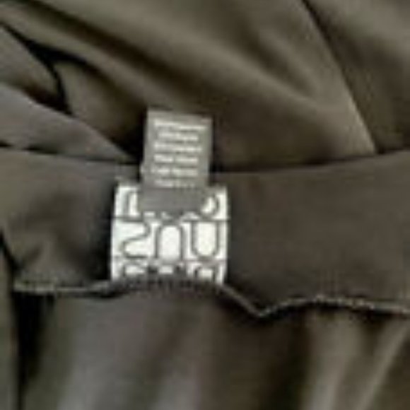 Clara Sun Woo Black Signature Cold Shoulder Soft Knit Tunic - Picture 5 of 5